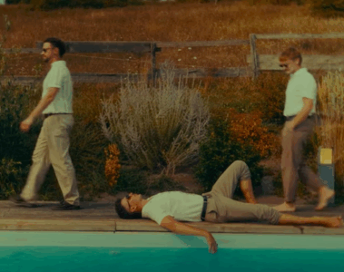 BLEU SOFA L'Arbre Perché