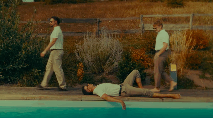 BLEU SOFA L'Arbre Perché